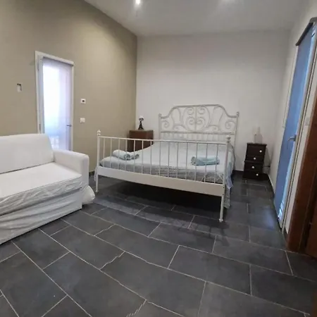 アパート La Casa Di Matilde カターニア